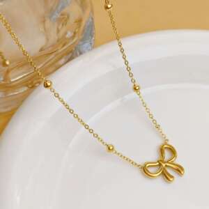 Dainty Gold Bow Pendant Necklace